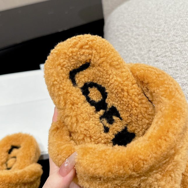 LW SHEARLING THONG SLIPPER IN BRONZE