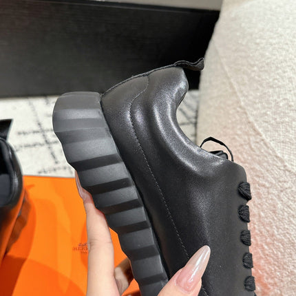 BOUNCING SNEAKER IN FULL BLACK CALFSKIN