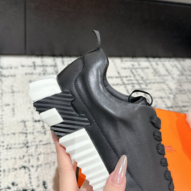 BOUNCING SNEAKER IN BLACK CALFSKIN