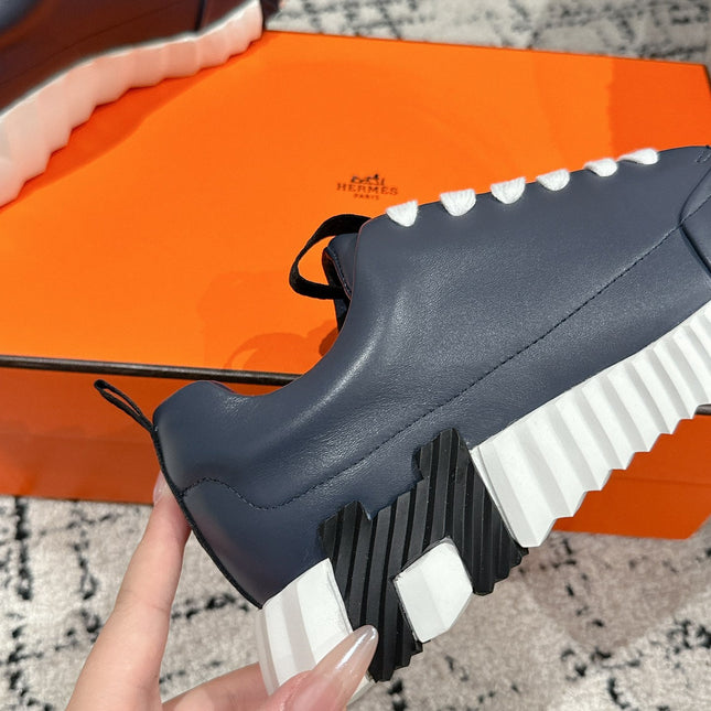 BOUNCING SNEAKER IN SPACE BLUE CALFSKIN