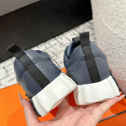 BOUNCING SNEAKER IN SPACE BLUE CALFSKIN