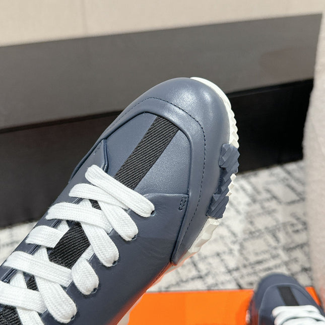 BOUNCING SNEAKER IN SPACE BLUE CALFSKIN