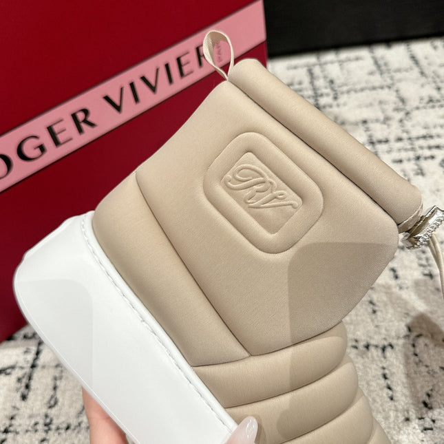 VIV' UP ANKLE BOOTS IN BEIGE TECHNICAL FABRIC FLEECE LINING