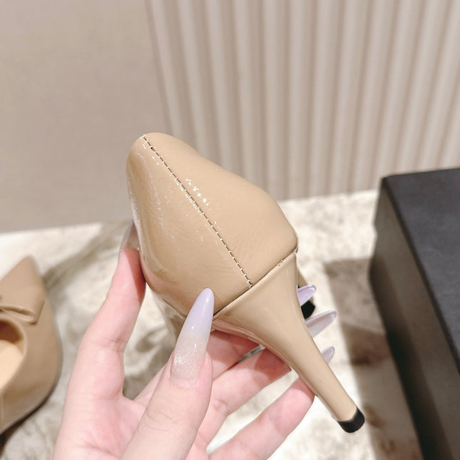 CC HIGH HEEL PUMPS 25S IN BEIGE LAMBSKIN WITH BOW ATTACHED