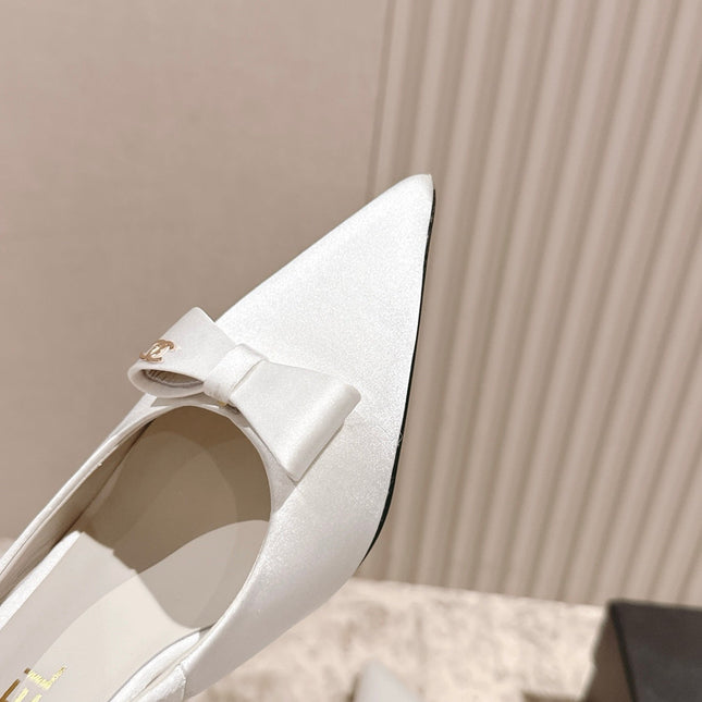 CC HIGH SLINGBACK IN WHITE SATIN WITH BOW ATTACHED