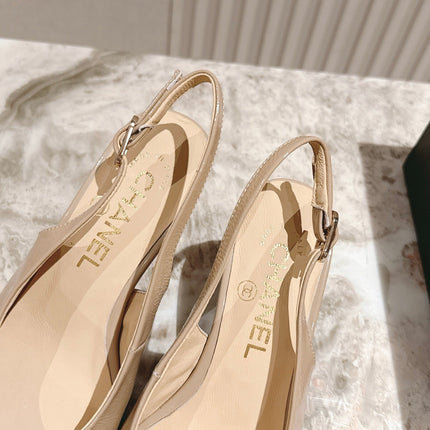 CC HIGH SLINGBACK IN BEIGE LAMBSKIN WITH BOW ATTACHED