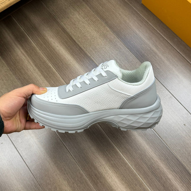 LV SPORT SNEAKER IN WHITE MIX GREY CALFSKIN WITH LOGO