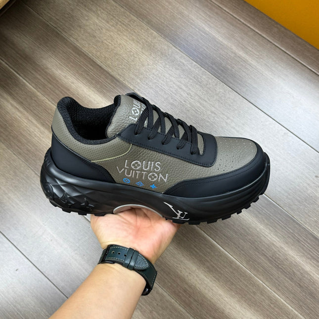 LV SPORT SNEAKER IN OLIVE GREEN MIX BLACK CALFSKIN WITH LOGO