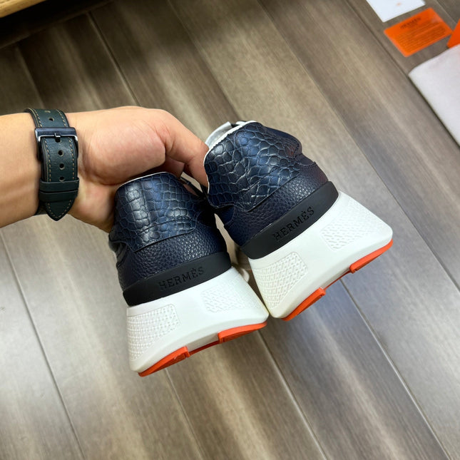 HM TRAIL SNEAKER DARK BLUE CALFSKIN