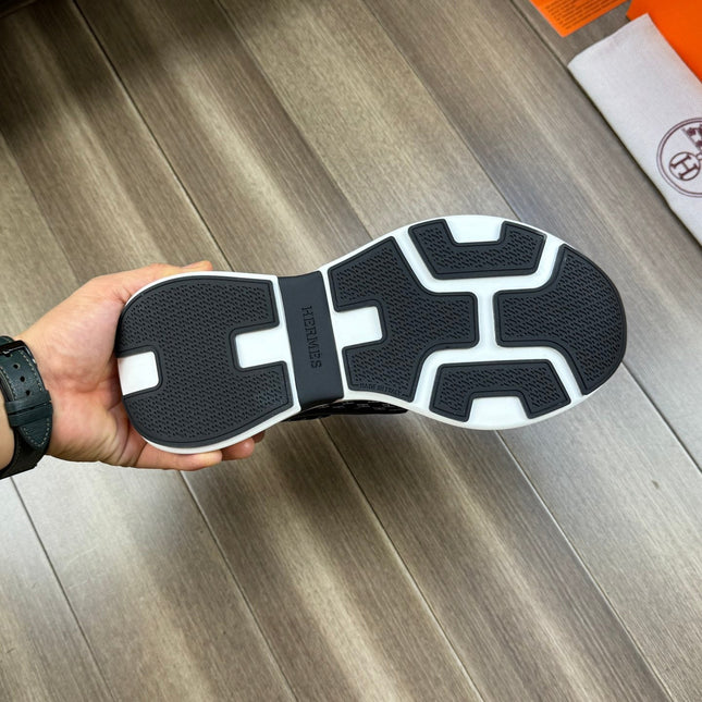 HM PRINTED SNEAKER NAVY TOTEM FABRIC