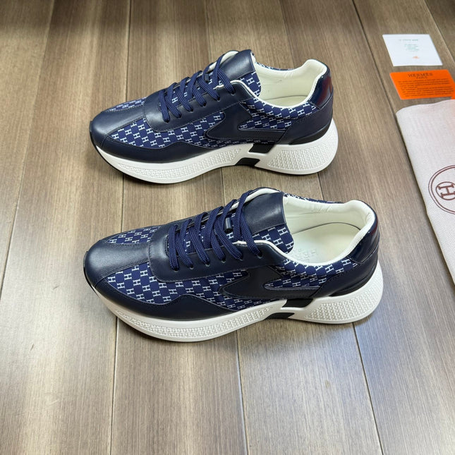 HM PRINTED SNEAKER NAVY TOTEM FABRIC
