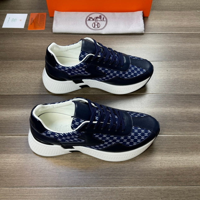 HM PRINTED SNEAKER NAVY TOTEM FABRIC