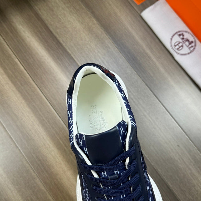 HM PRINTED SNEAKER NAVY TOTEM FABRIC