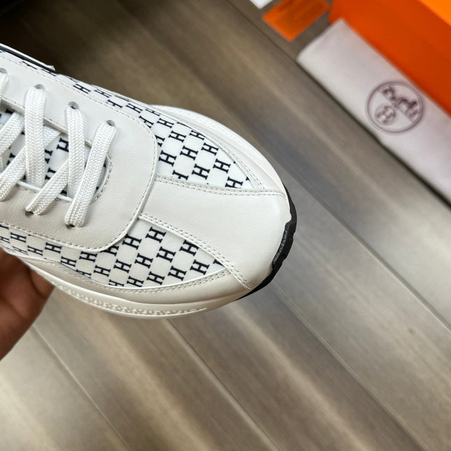 HM PRINTED SNEAKER WHITE TOTEM FABRIC