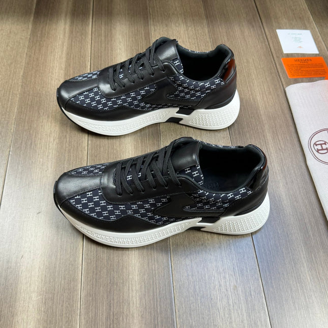 HM PRINTED SNEAKER BLACK TOTEM FABRIC