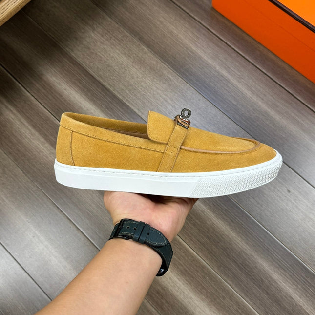 HM GAME SLIP-ON SNEAKER MUSTARD SUEDE