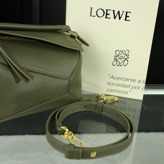 LOE MINI PUZZLE 23 BAG IN DARK OLIVE GREEN CALFSKIN