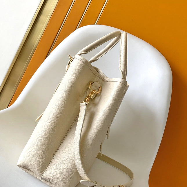 LV 25S BABYLONE TOTE GM BAG 37 IN CREAM CALFSKIN GOLD HARDWARE