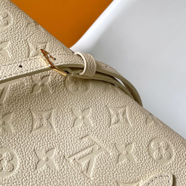 LV 25S BABYLONE TOTE BAG 32 IN CREAM CALFSKIN GOLD HARDWARE