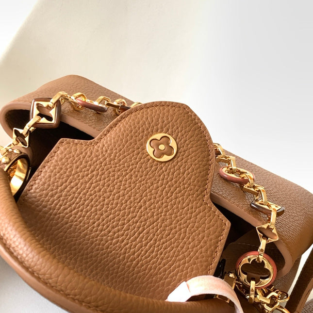 LV 25S CAPUCINES BAG 27 IN TAN CALFSKIN GOLD HARDWARE