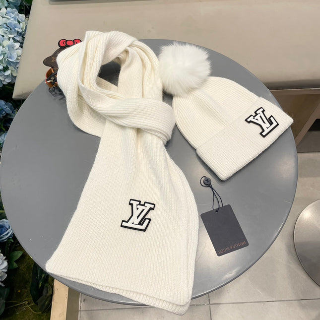 SET SCARF AND HAT IN WHITE WOOL AND FOX FUR 414791