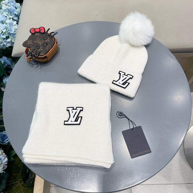 SET SCARF AND HAT IN WHITE WOOL AND FOX FUR 414791