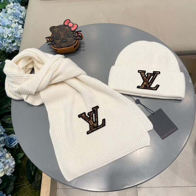 SET CLASSIC SCARF AND HAT IN WHITE WOOL 414786