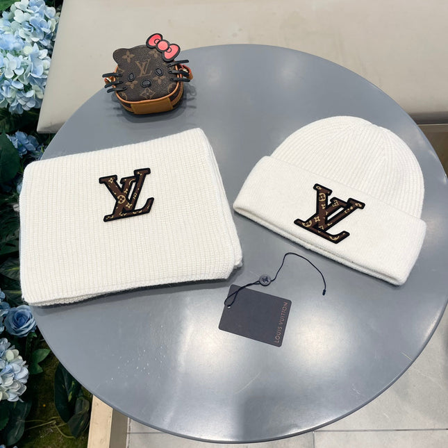 SET CLASSIC SCARF AND HAT IN WHITE WOOL 414786