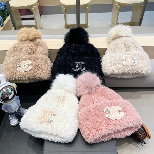 BEANIE HAT IN BLACK SOLF FLEECE 419715