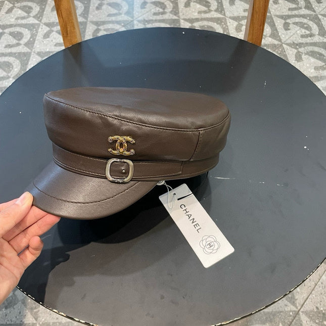 NEWSBOY CAP IN CHOCOLATE BROWN CALFSKIN 421105