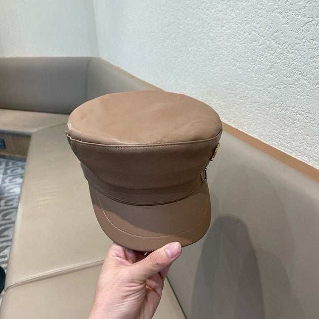 NEWSBOY CAP IN PEANUT BROWN CALFSKIN 421106