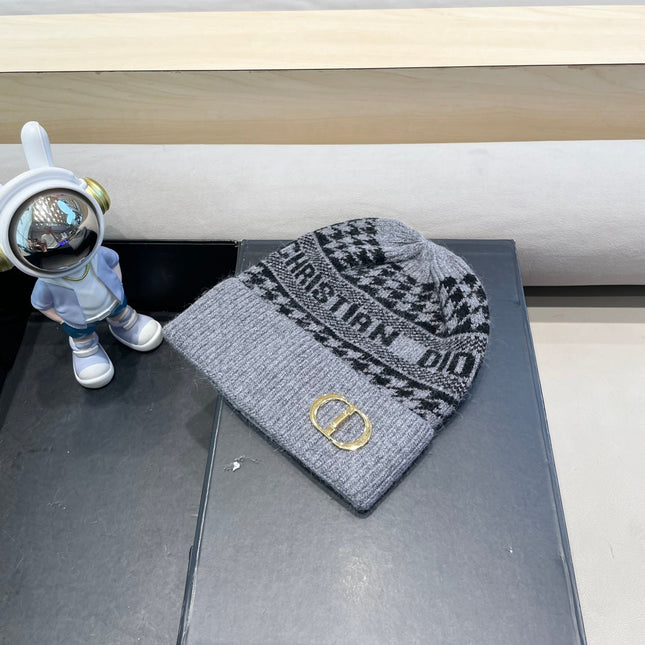 KNITTED BEANIE HAT IN GRAY CASHMERE WOOL 422482