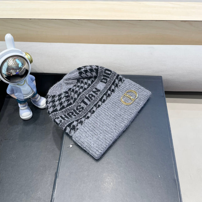 KNITTED BEANIE HAT IN GRAY CASHMERE WOOL 422482