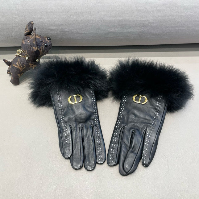 TOUCHSCREEN GLOVES IN BLACK SHEEPSKIN AND FOX FUR 423400
