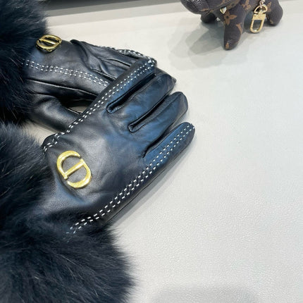 TOUCHSCREEN GLOVES IN BLACK SHEEPSKIN AND FOX FUR 423400