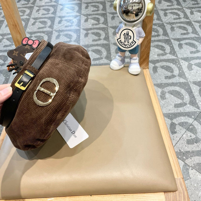 BERET HAT IN BROWN VELVET 430043