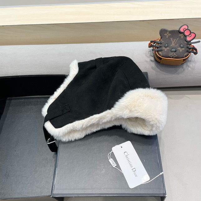 TRAPPER HAT IN BLACK VELVET AND RABBIT FUR 431381