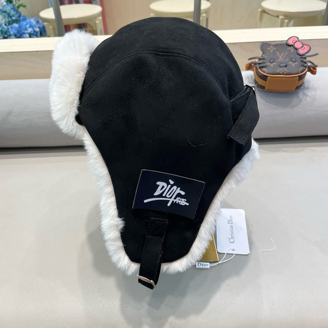 TRAPPER HAT IN BLACK VELVET AND RABBIT FUR 431381
