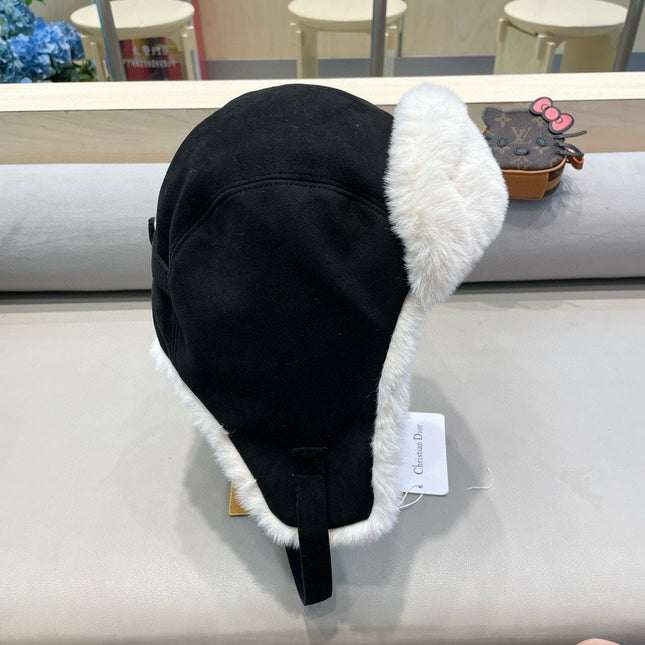 TRAPPER HAT IN BLACK VELVET AND RABBIT FUR 431381