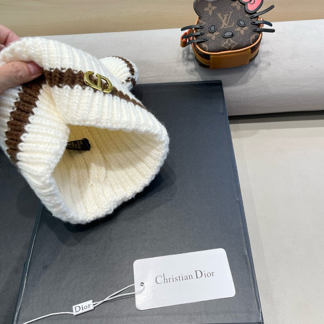 STRIPED BEANIE HAT WITH CUTE BEAR EARS IN WHITE WOOL 433436