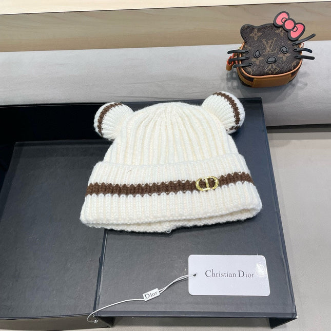 STRIPED BEANIE HAT WITH CUTE BEAR EARS IN WHITE WOOL 433436