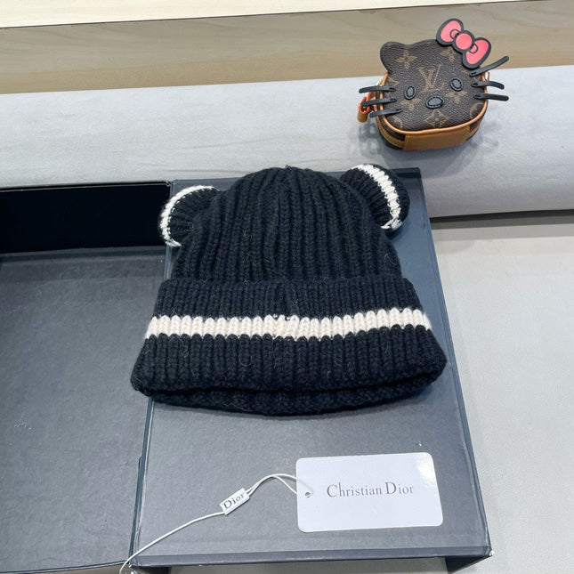STRIPED BEANIE HAT WITH CUTE BEAR EARS IN BLACK WOOL 433438