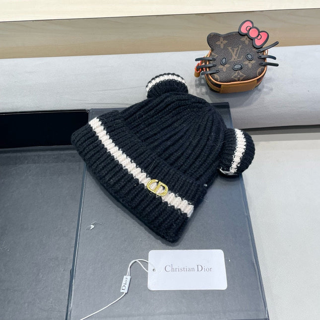STRIPED BEANIE HAT WITH CUTE BEAR EARS IN BLACK WOOL 433438