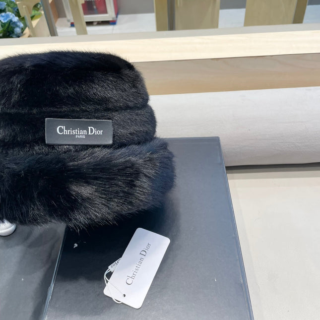 BUCKET HAT IN BLACK MINK FUR 433472