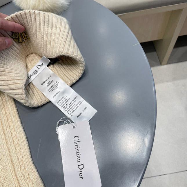 SET CLASSIC SCARF AND HAT IN BEIGE CASHMERE AND RABBIT WOOL 433234