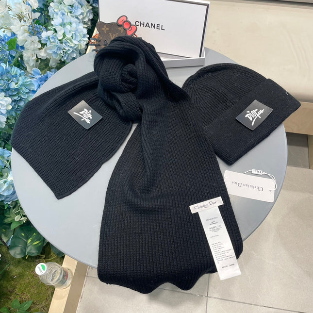 SET CLASSIC SCARF AND HAT IN BLACK RABBIT WOOL 434623