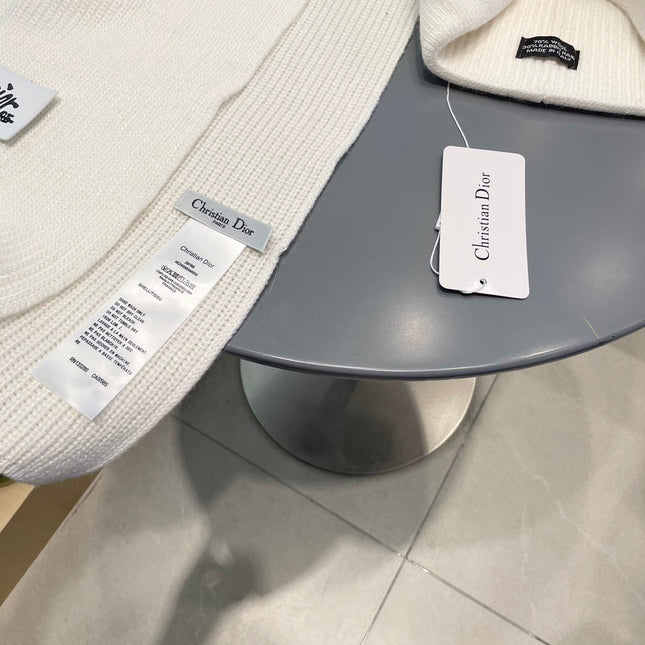 SET CLASSIC SCARF AND HAT IN WHITE RABBIT WOOL 434624