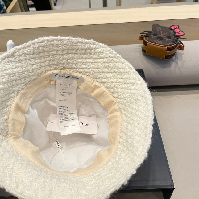 BUCKET HAT IN WHITE WOOL 436747