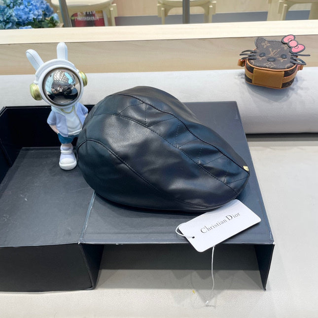 BAKER BOY HAT IN BLACK LEATHER 436766