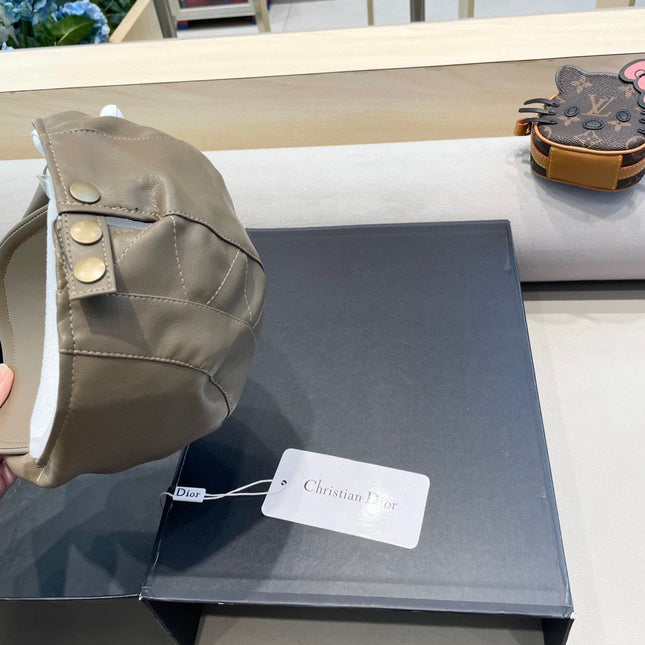 BAKER BOY HAT IN GRAYISH BROWN LEATHER 436767